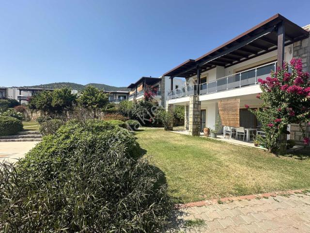 Bodrum Konacık'ta Site İçerisinde Kiralık 3+ 1 Daire
