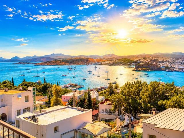 Bodrum Kumbahçe Satılık Tam Müstakil Kale Deniz Manzaralı Triplx