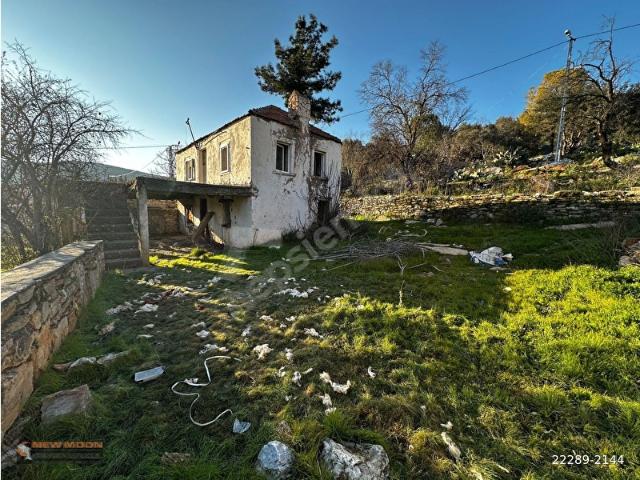 Bodrum Kumköyde Restorasyonada Uygun 2 Adet Taş Evli İmarlı Arsa