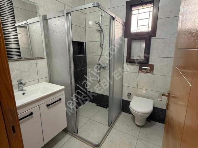 Bodrum Ortakent Merkez Kapalı Mutfak 2+1 Bahçe Katı Satılık
