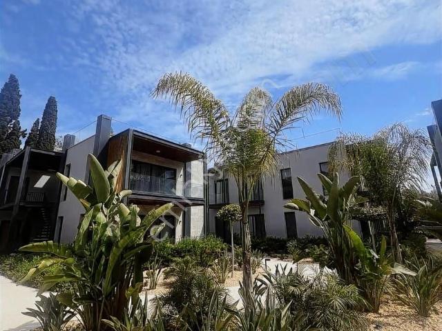 Bodrum Merkezde Marinaya Yürüme Mesafesinde Satılık 2+1 Daire