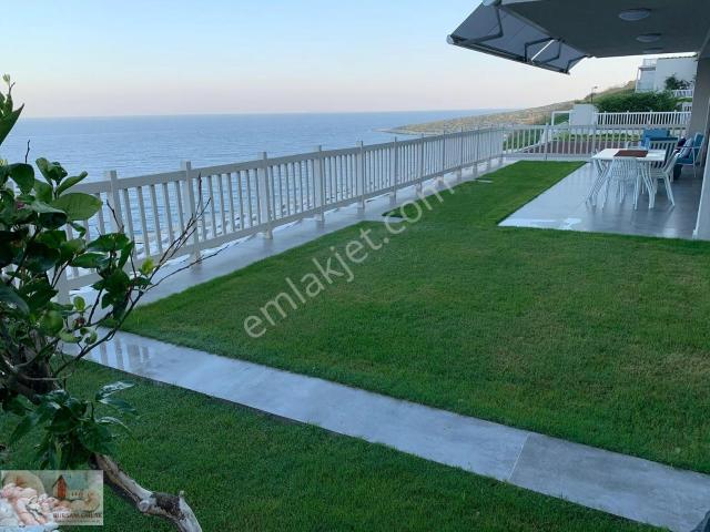 Bodrum Pera Gümüşlükte Özel Plajlı Havuzlu Manzaralı Daire