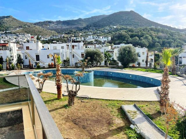 Bodrum Turgutreis’te Muhteşem Yatırım Fırsatı! Tripleks Villa 16+2