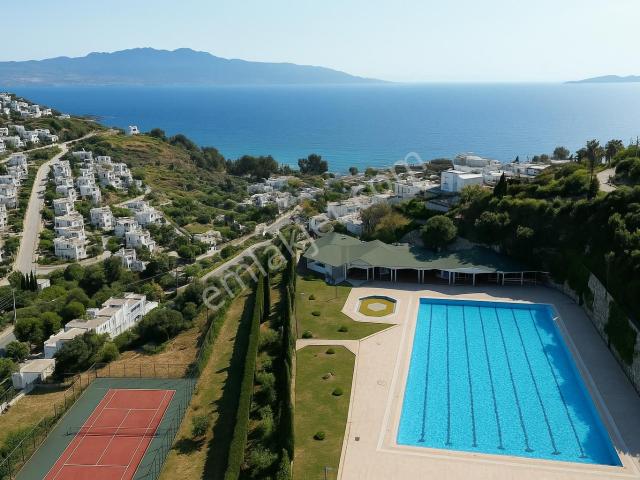 Bodrum Turgutreis Nağme Sitesinde Ful Eşyalı Satılık Villa