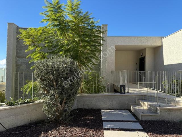 Bodrum Turgutreis Site İçi Sıfır Ve Modern 2+1 Daire Satılık