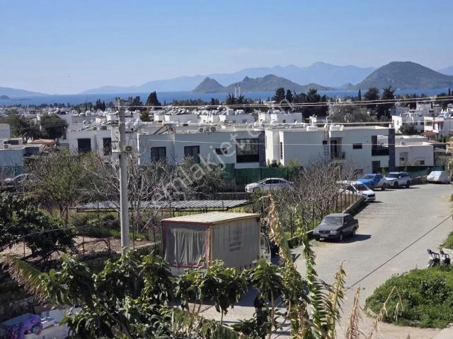 Bodrum Turgutreis'de Deniz Manzaralı Tam Müstakil Fırsat 5+2