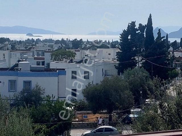 Bodrum Turgutreis'de Deniz Ve Doğa. Manzaralı Acil Satılık 3+1 Daire