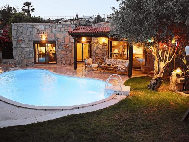 Bodrum Umurça'da Özel Havuzlu, Tamamen Müstakil Muhteşem Villa