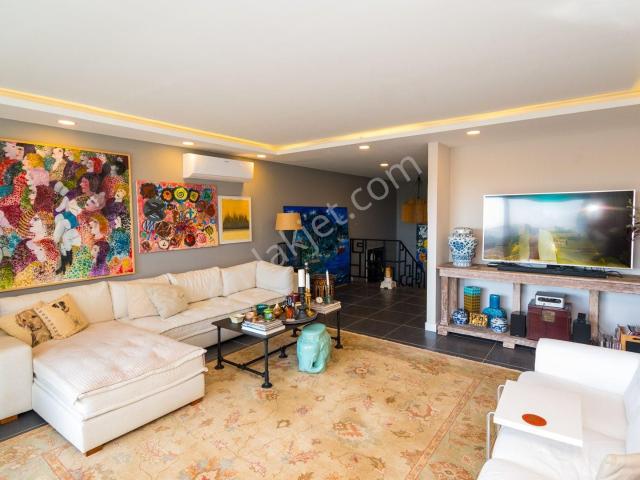 Bodrum Yakaköy Satılık 4+1 Müstakil Havuzlu Villa