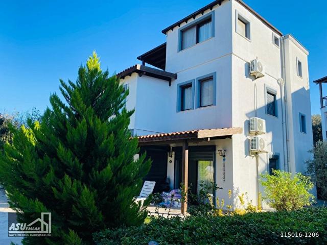 Bodrum Yalıkavak 3+1 Satılık Müstakil Villa