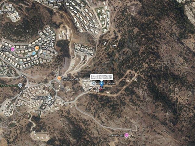 Bodrum Yalıkavak'ta Deniz Manzaralı 238 m Fırsat Arsa