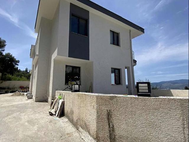 BODRUMA YAKIN 3+1 140 M2 DUBLEKS
