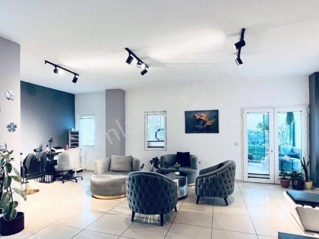 Bodrum'da Hazır Müşterili Devren Kuaför & Güzellik Salonu