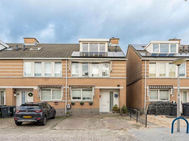 Boeier, 13, 1113GH, Diemen, Noord Holland 1113GH