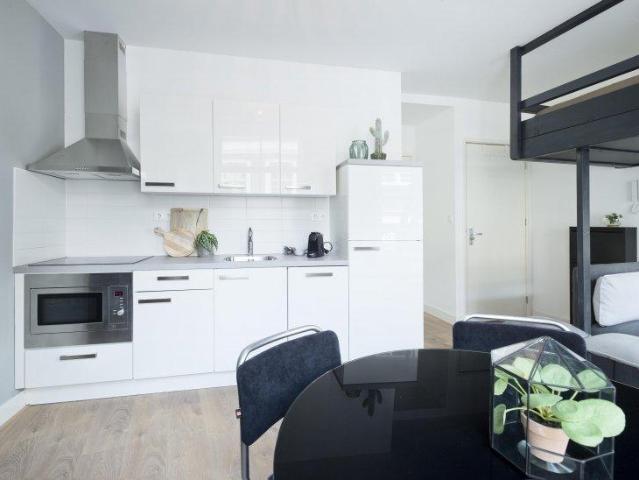BOEKHORSTSTRAAT, CENTRUM, GEMEUBILEERD, €1.007,02 INCL. INTERNET, EXCL G/W/E
