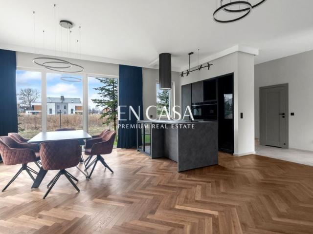 Bogata 131,93 m², Warszawa