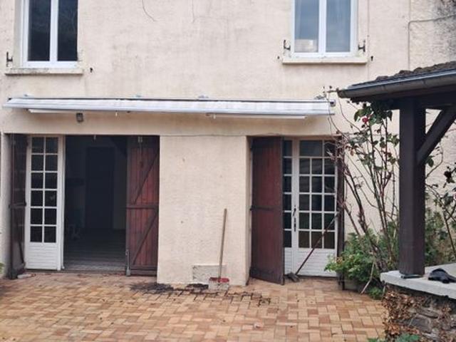 Bogny  Forte baisse de prix, maison beaux volumes