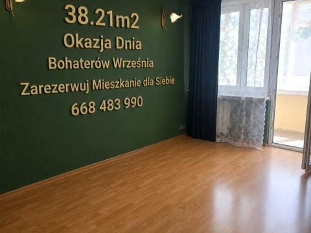 Bohaterów Września 38,21 m², Kraków