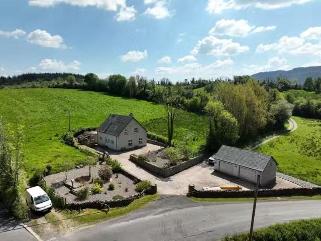 Boho Road, Drumboy, Springfield, Co. Fermanagh is for sale