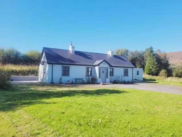 Boihy, Dromahair, Gortgarrigan, Co. Leitrim, F91X4E2 is for sale