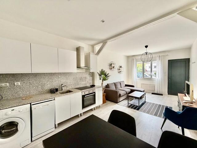 BOIS COLOMBES quartier Hoche
