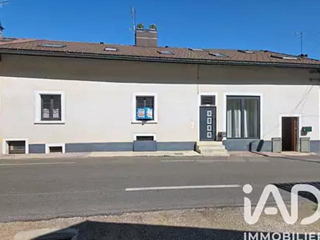 Bois d'Amont 39220 Achat / Vente appartement 5 pièces t5 au dernier étage parking