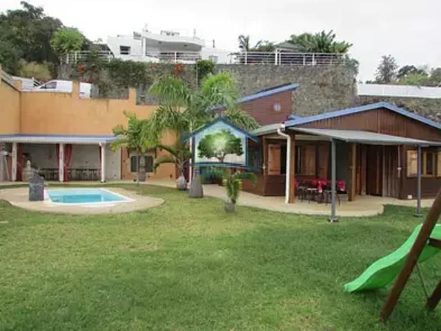 Bois De Nefles Saint Paul 97411 Achat / Vente maison 5 pièces t5 piscine
