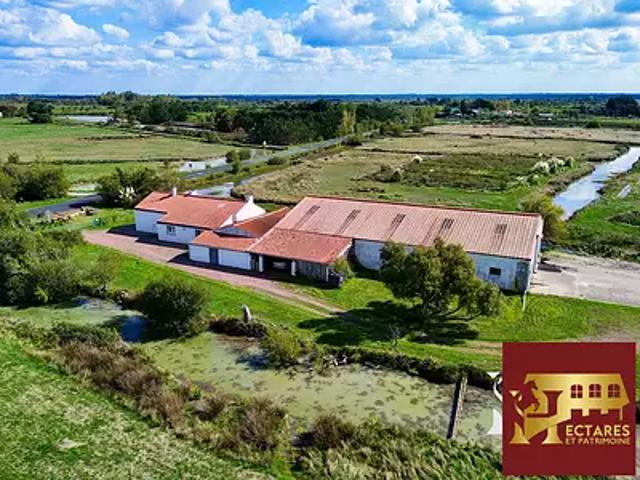 Bois de Céné 85710 Achat / Vente maison 6 pièces t6 au dernier étage