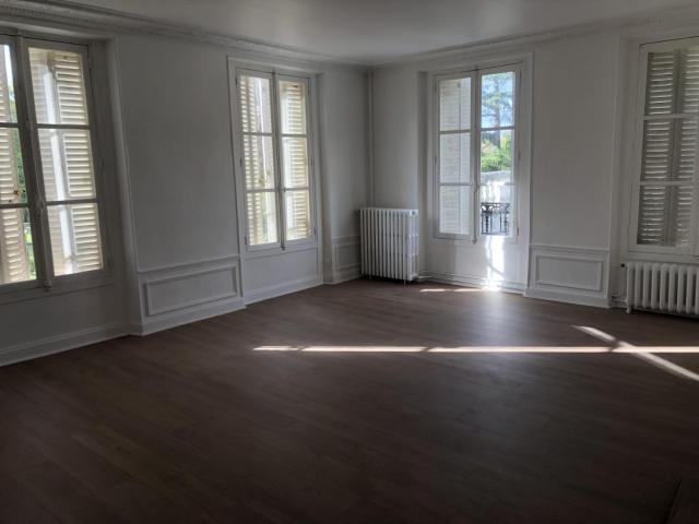 Bois le Roi Location Appartement 77