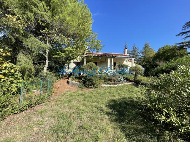 Boisset et Gaujac, maison de 168 m2 avec piscine sur 3190 m2
