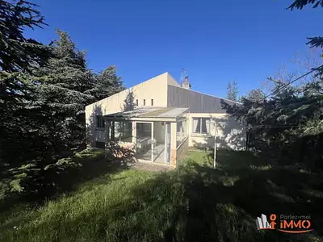Boisset Saint Priest 42560 Achat / Vente maison 5 pièces t5 terrasse parking