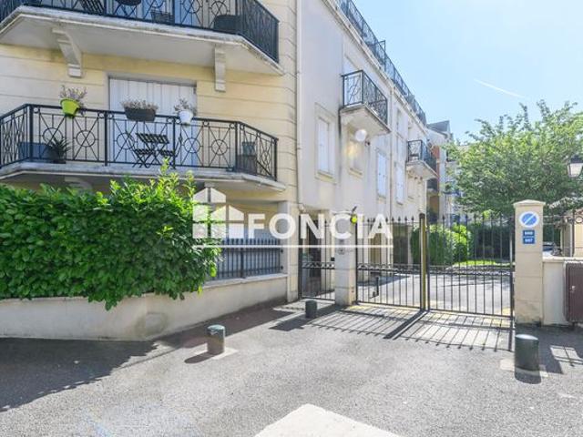 BOISPARISIS idéal investisseur appartement vendu avec locataire