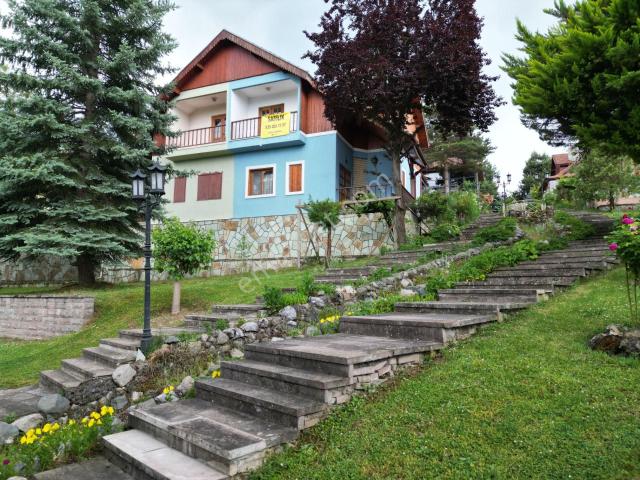 Bolu Manzaralı Doğa İle İç İçe Satılık Villa