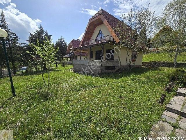 Bolu Avdan Köyünde Manzaralı Hiç Oturulmamış 0 Villa Bahçeli