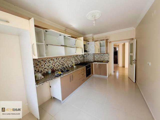 Bolu Sümer'de Kiralık 3+1 Daire 120m², Ara Kat