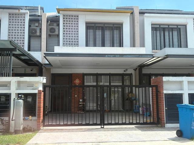 BOLEH FULL LOAN SIZE 20x70 Double Storey Elmina Green 1 Shah Alam