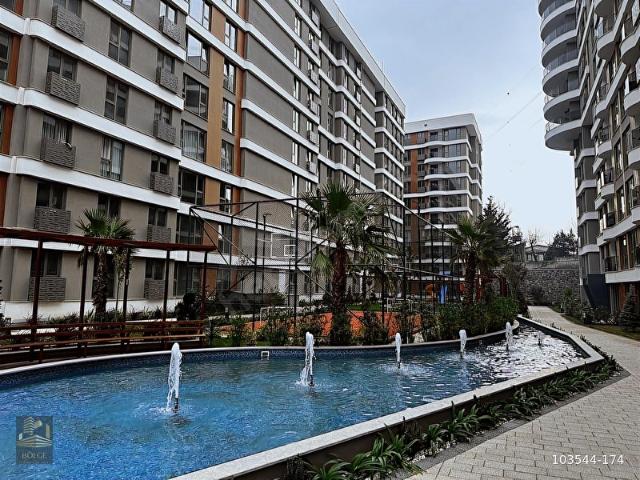 BÖLGE EMLAK'TAN SİLTAŞ PANAROMADA ARA KAT KÖŞE KONUMLU 2+1 DAİRE