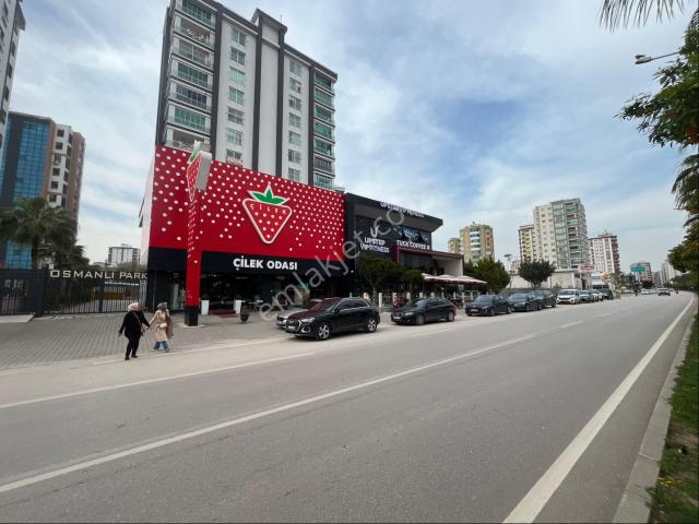 Bölgenin En İyisi/aliya İzzet Begoviç/bulvar Üzeri/4+1/modern Tasarım/iskanlı