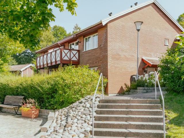 Boplats Väst Lägenhet Hälsovägen 30
