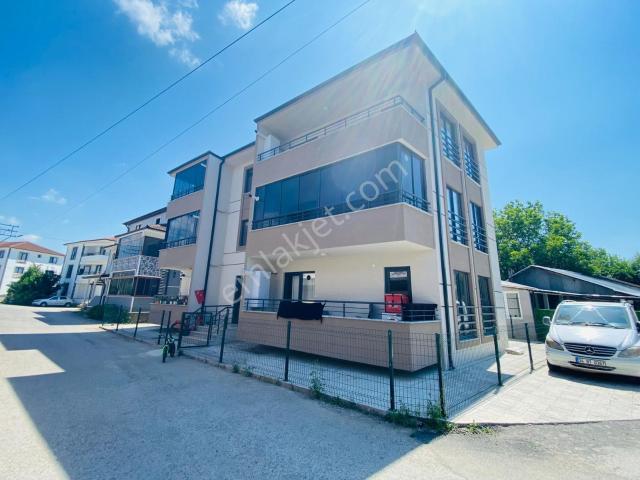 Bora Emlak'dan Yunus Emre Mahallesin'de Kiralık 2+1 Daire