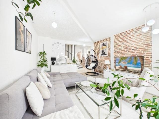 Bora Komorowskiego 104,04 m², Wrocław