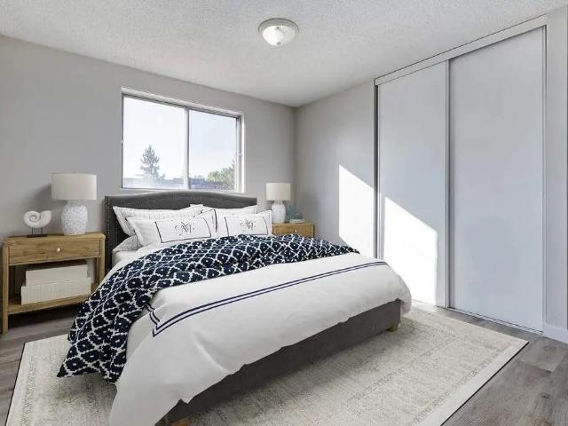 Borden Place Apartments 1 Bedroom Apartment for Rent at 865 Confederation Dr, Saskatoon, SK S7L 5P4 Confederation Park