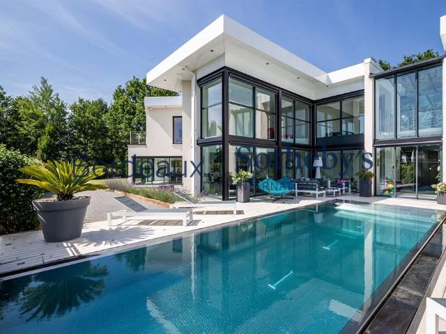 Bordeaux 20Mn Villa D'architecte Sur Le Golf Piscine A. 390m² Bordeaux