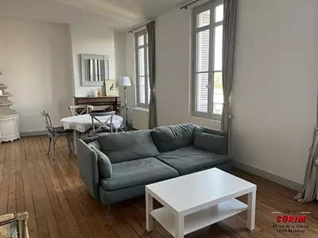 Bordeaux 33000 Achat / Vente appartement 4 pièces t4 au dernier étage