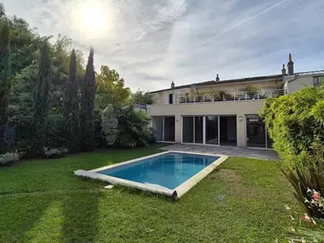 Bordeaux 33000 Achat / Vente appartement 6 pièces t6 cave