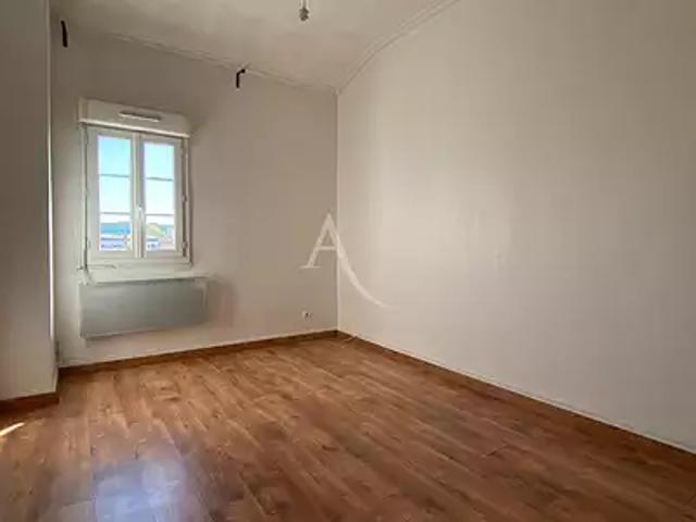 Bordeaux 33000 Achat / Vente appartement 1 pièce t1 au dernier étage