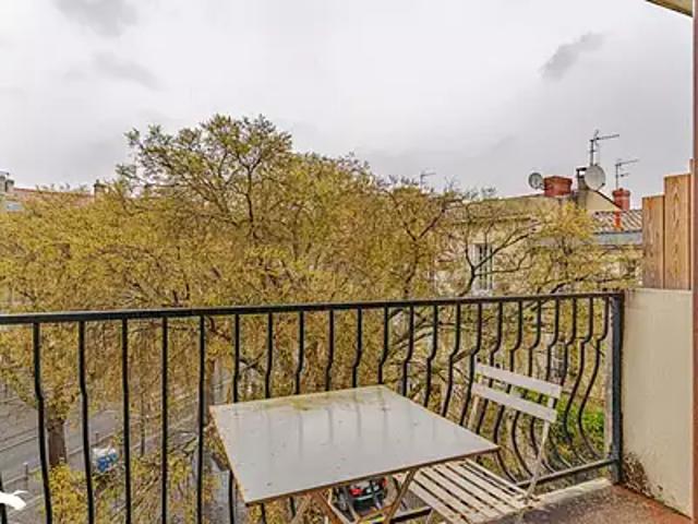 Bordeaux 33000 Achat / Vente appartement 1 pièce t1 au dernier étage