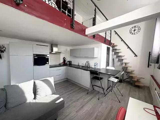 Bordeaux 33000 Achat / Vente appartement 1 pièce t1 au dernier étage
