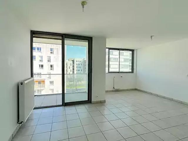 Bordeaux 33000 Achat / Vente appartement 2 pièces t2 cave parking