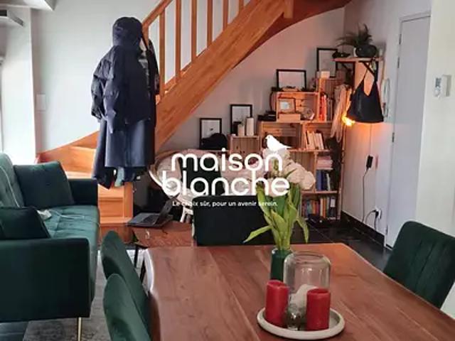 Bordeaux 33000 Achat / Vente appartement 3 pièces t3 au dernier étage terrasse